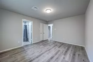 5451 Loch Lomond Dr, Houston, TX 77096 - Photo 33