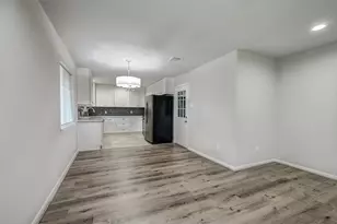 5451 Loch Lomond Dr, Houston, TX 77096 - Photo 19