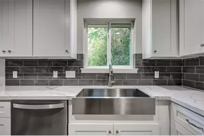 5451 Loch Lomond Drive, Houston, TX 77096 - Photo 25