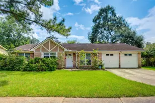 5451 Loch Lomond Dr, Houston, TX 77096 - Photo 3