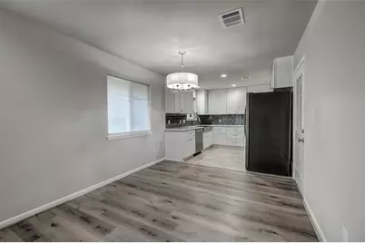 5451 Loch Lomond Drive, Houston, TX 77096 - Photo 17