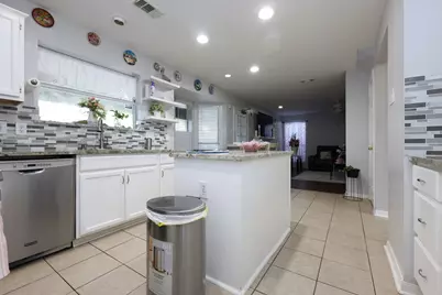 6246 Billinsgate Drive, Katy, TX 77449 - Photo 15