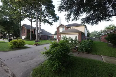 6246 Billinsgate Drive, Katy, TX 77449 - Photo 5