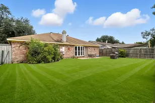 6911 Silver Star Dr, Houston, TX 77086 - Photo 15