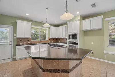 17303 Village Breeze Drive, Tomball, TX 77377 - Photo 11