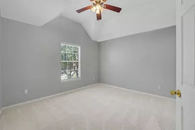 17303 Village Breeze Drive, Tomball, TX 77377 - Photo 23