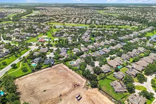 17303 Village Breeze Dr, Tomball, TX 77377 - Photo 47