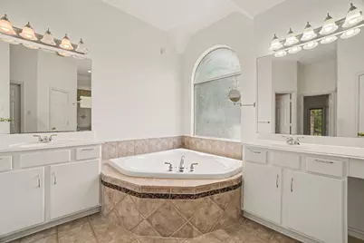 17303 Village Breeze Drive, Tomball, TX 77377 - Photo 13