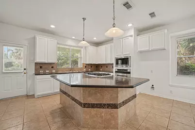 17303 Village Breeze Drive, Tomball, TX 77377 - Photo 9