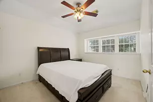 17303 Village Breeze Dr, Tomball, TX 77377 - Photo 21