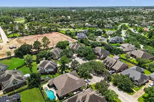 17303 Village Breeze Dr, Tomball, TX 77377 - Photo 43