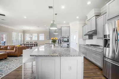 31201 Redwood Manor Court, Spring, TX 77386 - Photo 7