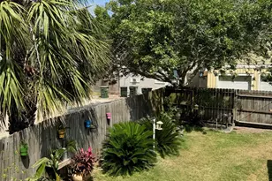 1020 Broadway St, Galveston, TX 77550 - Photo 39