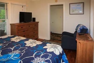 1020 Broadway Street, Galveston, TX 77550 - Photo 25
