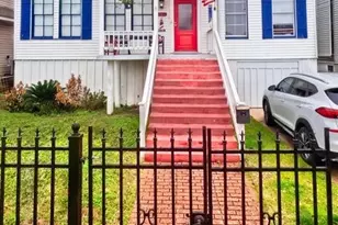 1020 Broadway St, Galveston, TX 77550 - Photo 7