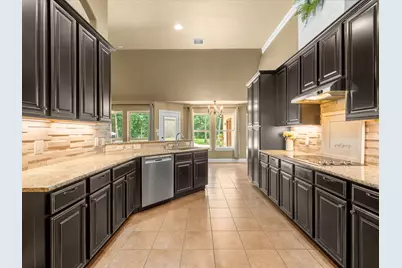10915 Crawford Circle, Montgomery, TX 77316 - Photo 13