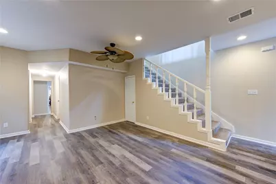 313 Grand Avenue, Bacliff, TX 77518 - Photo 37