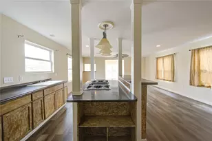 313 Grand Ave, Bacliff, TX 77518 - Photo 17