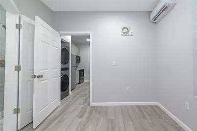 807 Avenue K #G, Galveston, TX 77550 - Photo 9