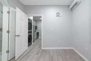 807 Avenue K, Galveston, TX 77550 - Photo 9