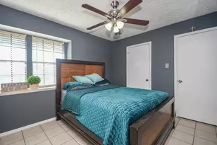 14110 Royal Hill Dr, Houston, TX 77083 - Photo 25