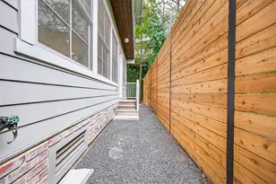 428 Marshall St, Houston, TX 77006 - Photo 33