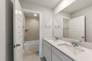 1982 Brookpointe Ln, Dayton, TX 77535 - Photo 33