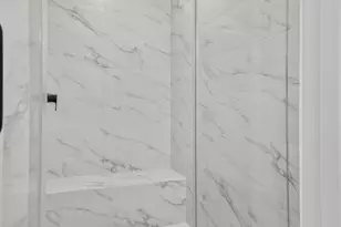 1021 Upside Wheatley Ln, Houston, TX 77091 - Photo 25