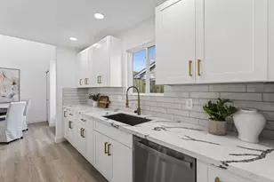 6207 Rollingbrook Dr, Houston, TX 77096 - Photo 15