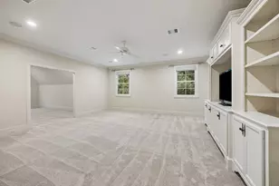 12103 Overcup Dr, Houston, TX 77024 - Photo 27