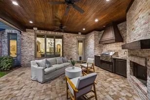 12103 Overcup Dr, Houston, TX 77024 - Photo 35