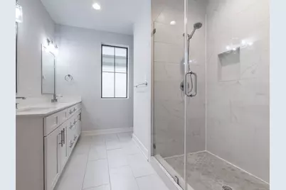 210 E 32nd Street, Houston, TX 77018 - Photo 29