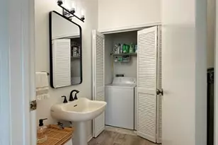 921 Marine Dr, Galveston, TX 77550 - Photo 11