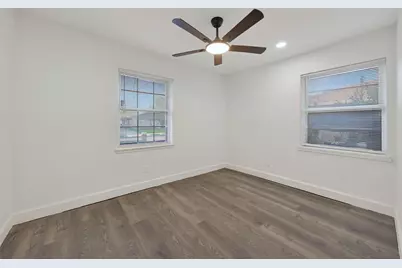 4119 Ebbtide Drive, Houston, TX 77045 - Photo 25
