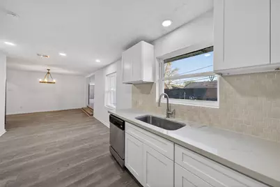 4119 Ebbtide Drive, Houston, TX 77045 - Photo 21