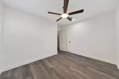 4119 Ebbtide Drive, Houston, TX 77045 - Photo 27
