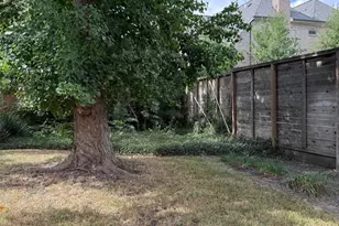 5100 Evergreen St, Bellaire, TX 77401 - Photo 3