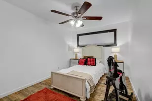 801 Washington St, Liberty, TX 77575 - Photo 13