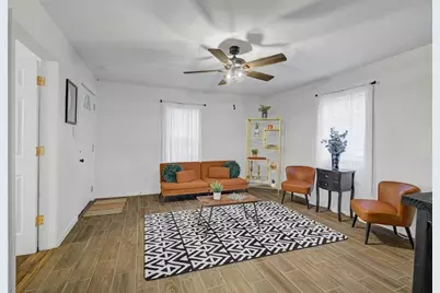 801 Washington Street, Liberty, TX 77575 - Photo 5