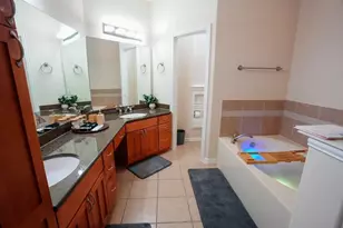 5625 Dolores Pl Ln, Houston, TX 77057 - Photo 27