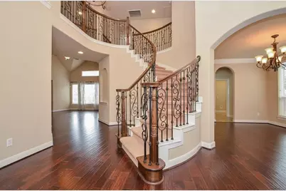 510 McAllister Avenue, Sugar Land, TX 77479 - Photo 3