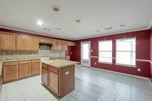 9318 Rustler Ridge Ln, Houston, TX 77089 - Photo 7