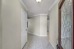 9318 Rustler Ridge Ln, Houston, TX 77089 - Photo 3