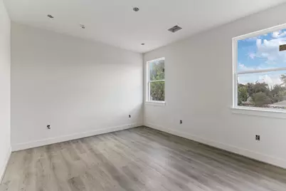 2029 Oak Forest Drive #A-B, Houston, TX 77018 - Photo 19