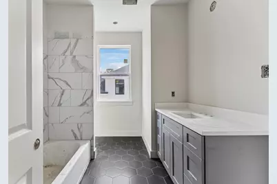 2029 Oak Forest Drive #A-B, Houston, TX 77018 - Photo 5