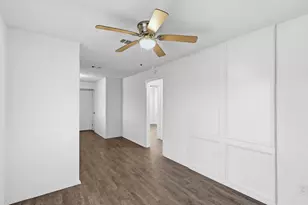 1430 E 32nd 1/2 St, Houston, TX 77022 - Photo 13