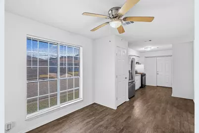 1430 E 32nd 1/2 Street, Houston, TX 77022 - Photo 3