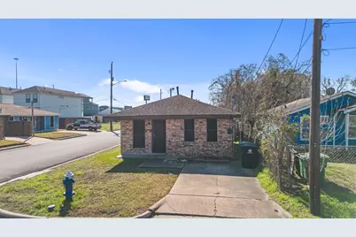 1430 E 32nd 1/2 Street, Houston, TX 77022 - Photo 17