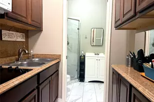 3040 Bayshore Dr, Bacliff, TX 77518 - Photo 3