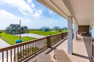 3717 Biscayne Beach Rd, Crystal Beach, TX 77650 - Photo 9